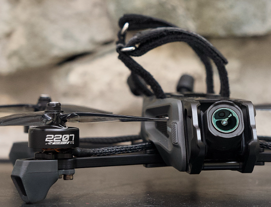 The X501 is a brand new drone from @droneerofficial It’s offering top end components and performance at an entry level price: